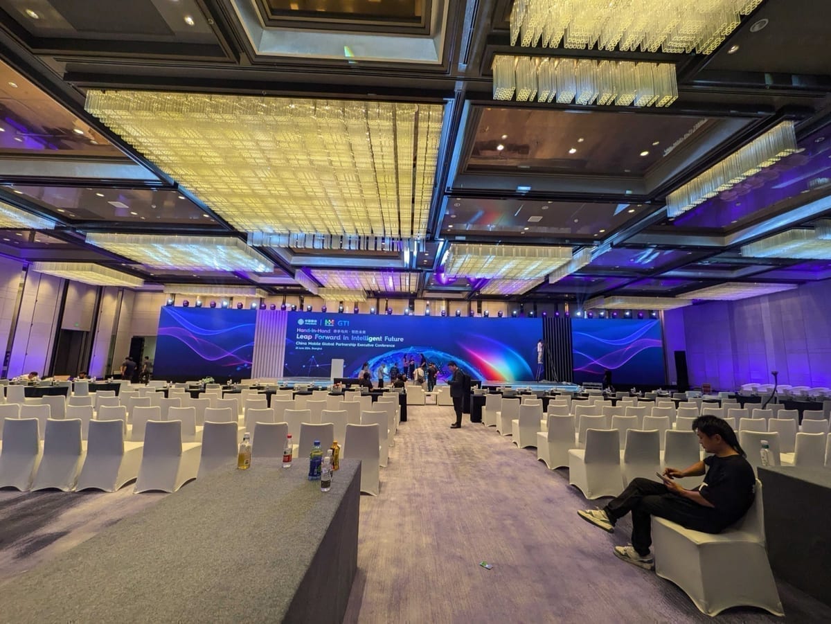 Event registration desk at China Mobile partner conference